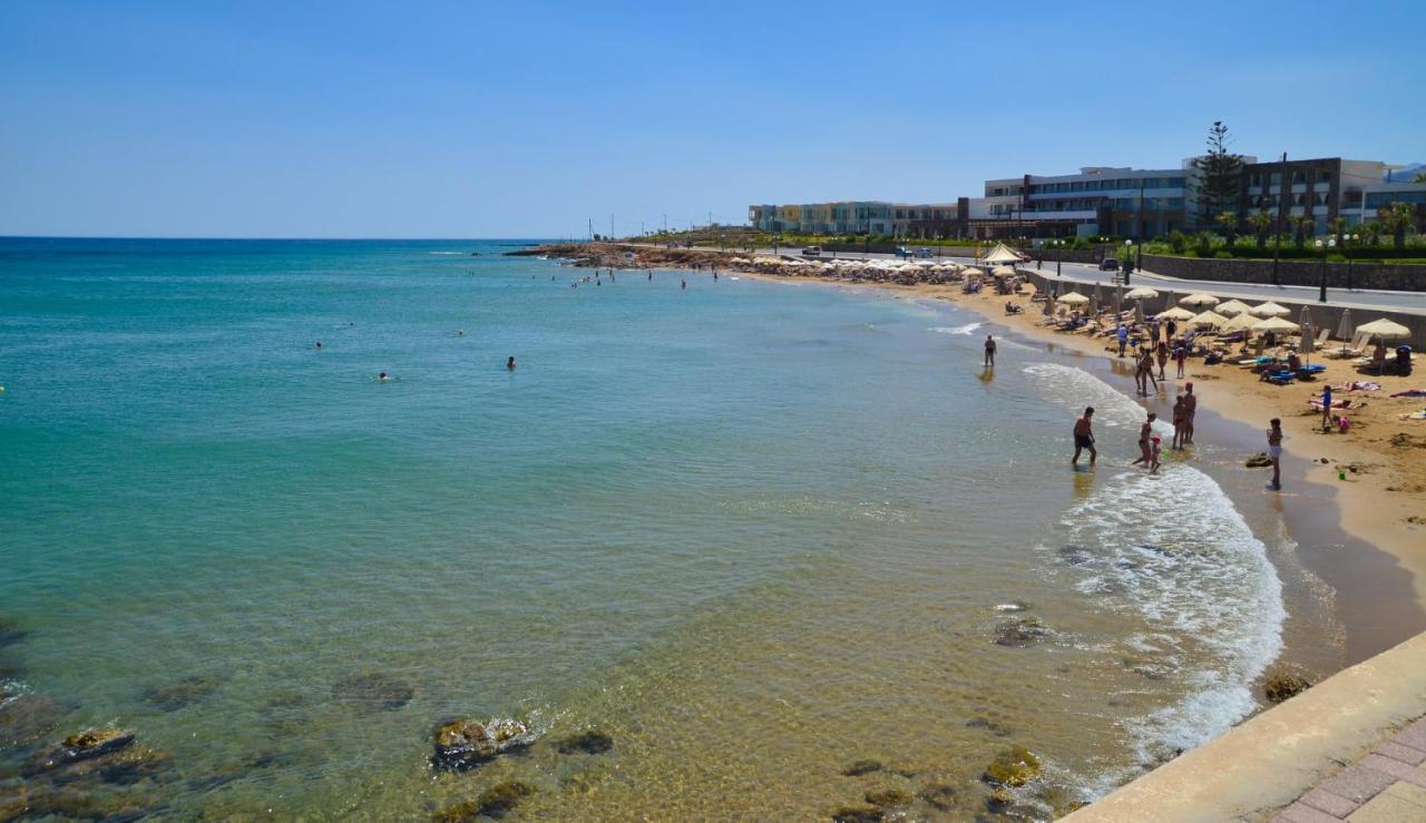 Julies Apartments Kokkini Hani Bagian luar foto