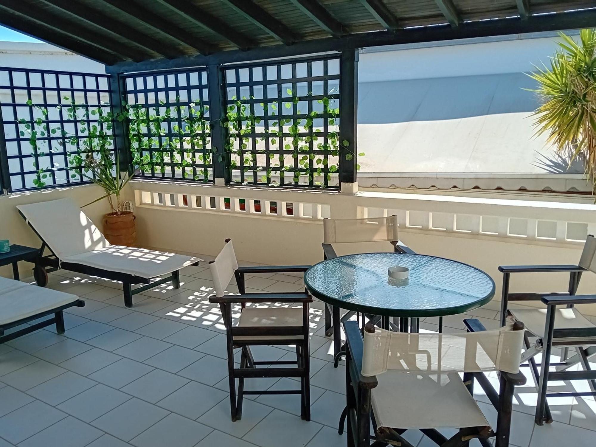 Julies Apartments Kokkini Hani Bagian luar foto
