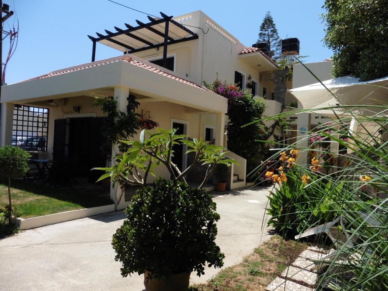 Julies Apartments Kokkini Hani Bagian luar foto